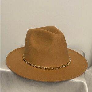 Summer & Rose Tan Fedora with Gold Chain
